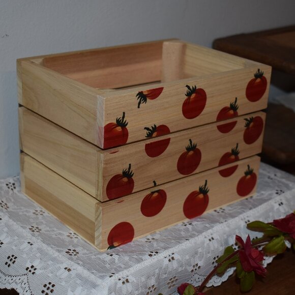 Small Country Cottage Farmhouse Wood Tomato Kitchen Storage Crate Box - Picture 4 of 11